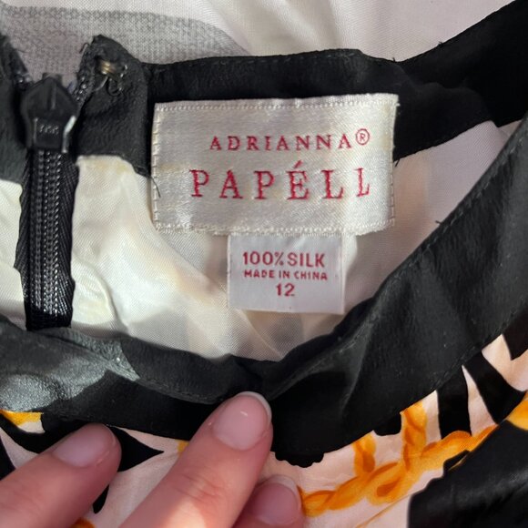 ADRIANNA PAPELL 100% SILK DRESS SIZE 12 - Picture 2 of 2
